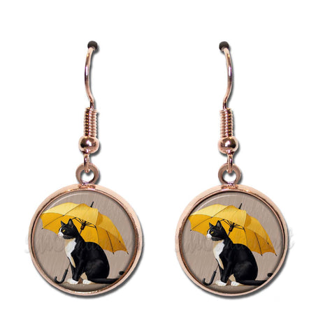 Tuxedo Cat in the Rain