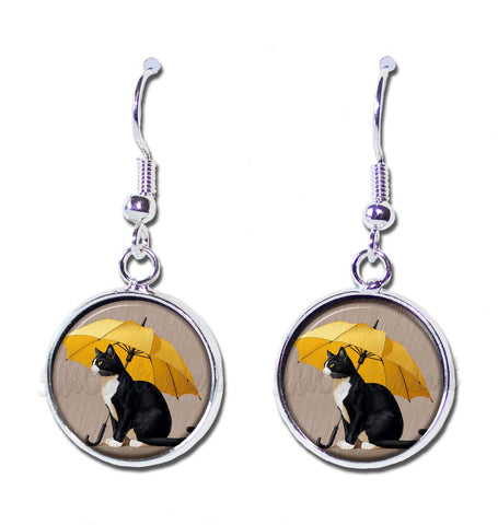 Tuxedo Cat in the Rain