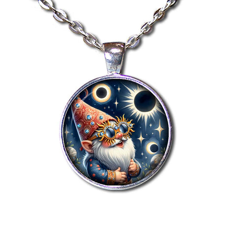 Total Solar Eclipse Gnome