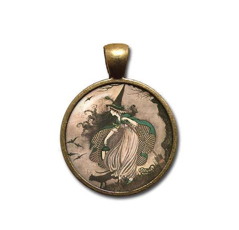 Ida Outhwaite Halloween Witch Book Lovers