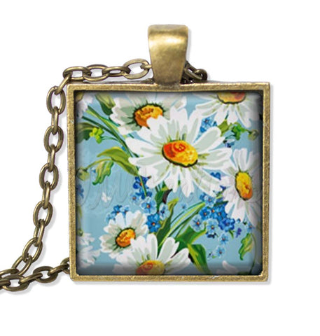 Lovely Vintage Cluster of Daisies