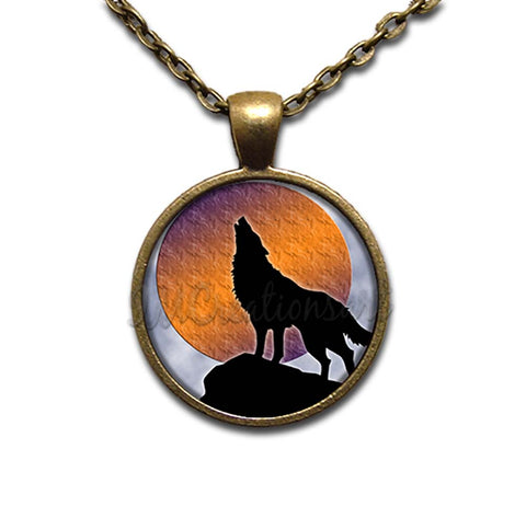 Howling Wolf Full Moon
